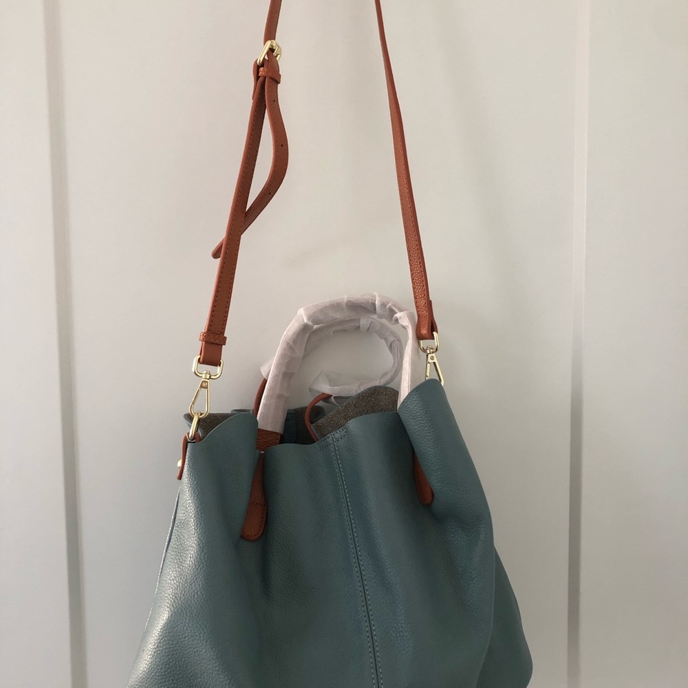 Pretty blue handbag - Picture 2 of 4